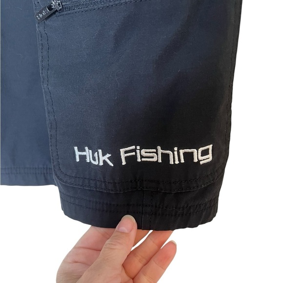 HUK Black Fishing/Cargo Shorts - Picture 3 of 5